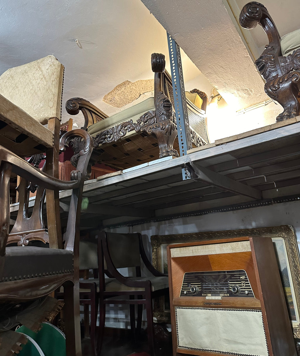 8 Tips for Successful Shopping at a Greek Flea Markets
