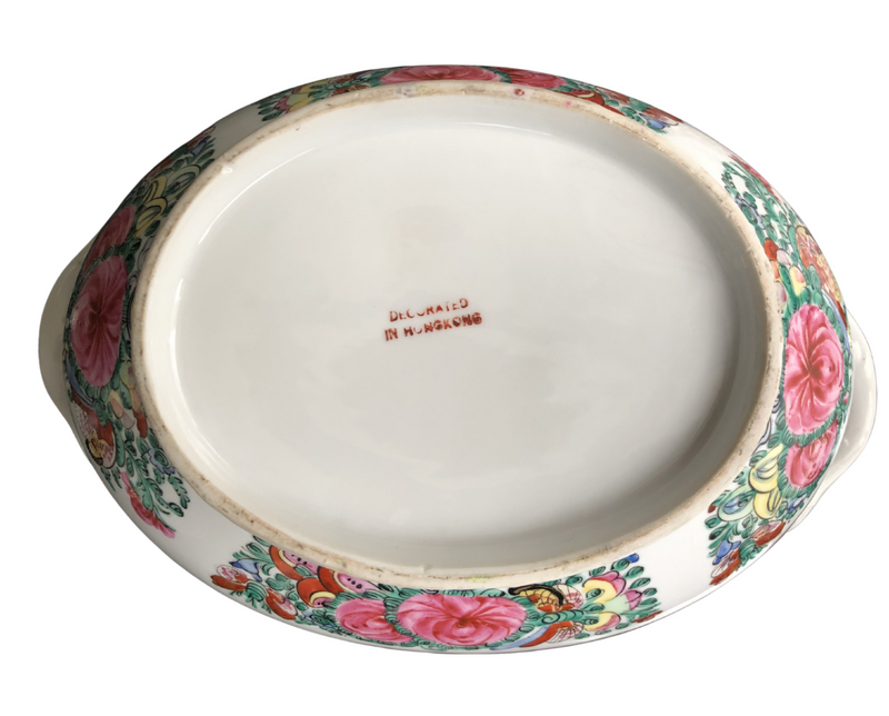 vintage Famille Rose hand-decorated porcelain tureen. Japanese porcelain decorated in Hong Kong with auspicious symbols including butterflies, roses and peaches in the 20th century