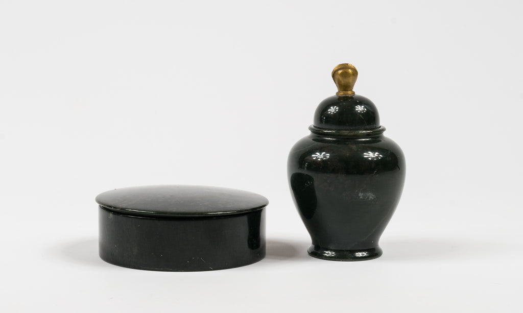 Dark Green Stone Object de Vertu