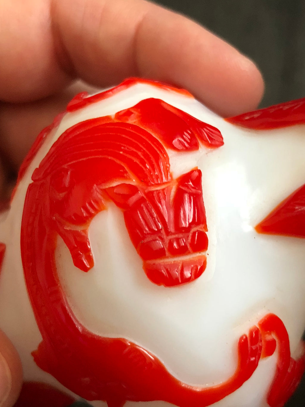 Peking, Chinese Cameo Glass Vase in white with red overlay