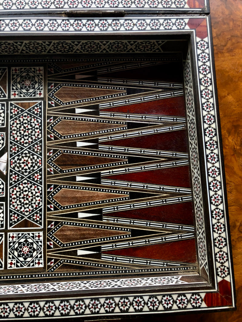 Vintage Syrian Backgammon Board with Inlays of Fruitwood and Mother of Pearl