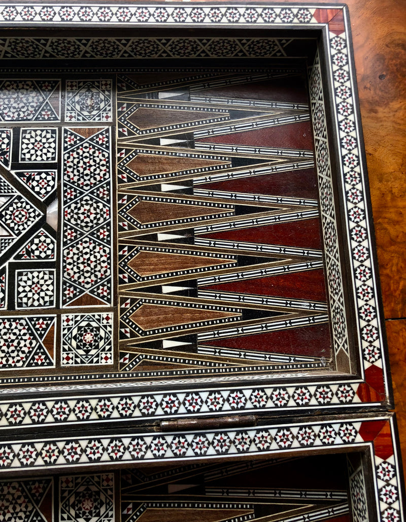 Vintage Syrian Backgammon Board with Inlays of Fruitwood and Mother of Pearl