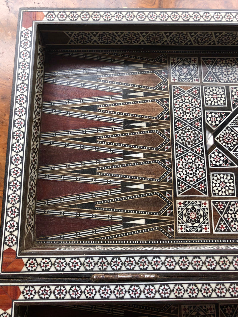 Vintage Syrian Backgammon Board with Inlays of Fruitwood and Mother of Pearl