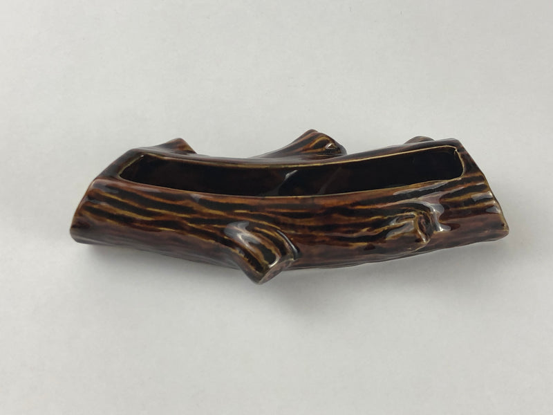 Dartmouth Pottery Log