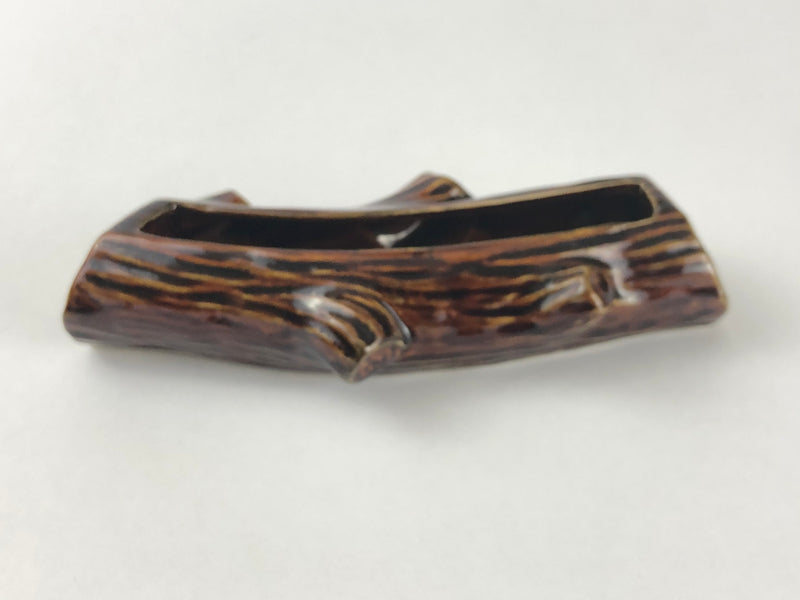 Dartmouth Pottery Log