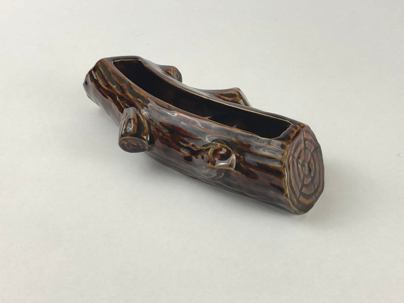 Dartmouth Pottery Log