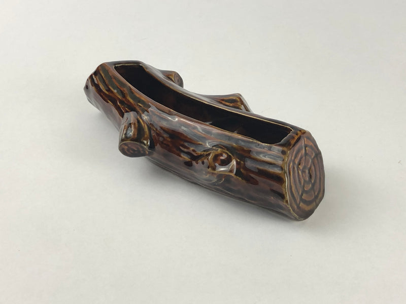 Dartmouth Pottery Log