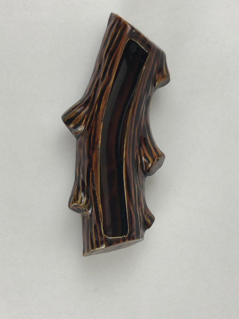 Dartmouth Pottery Log