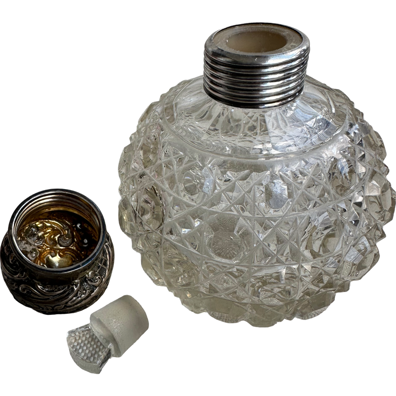 Henry Matthews Victorian Silver Perfume Bottle, Chester 1896