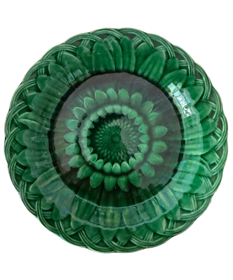 Victorian Wedgwood green majolica Sunflower plates, deeply moulded with flower heads and basketweave borders