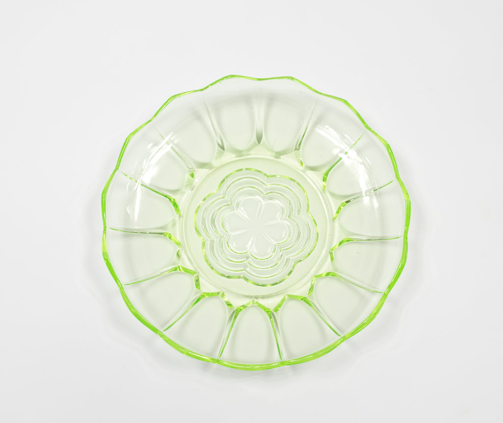 Deckle Edge Green Depression Glass Plate